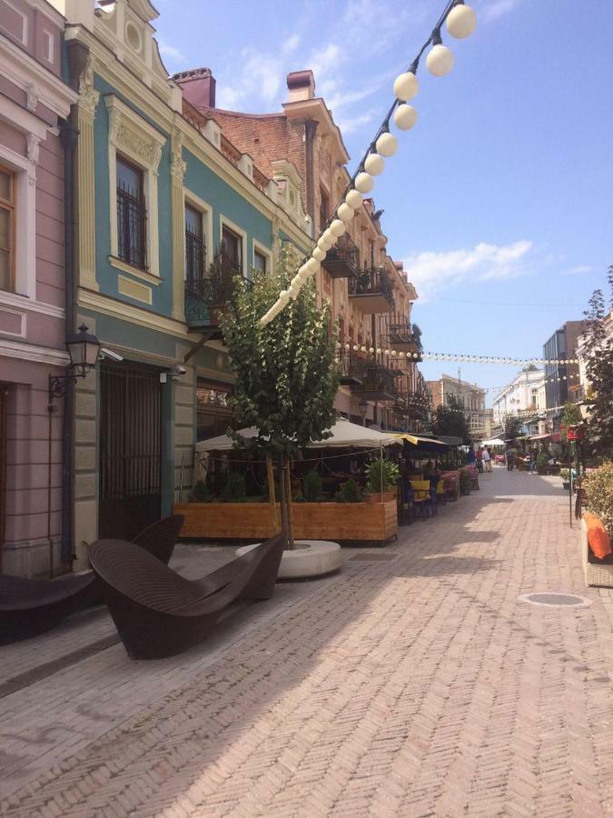 On Marjanishvili 16 * Tiflis